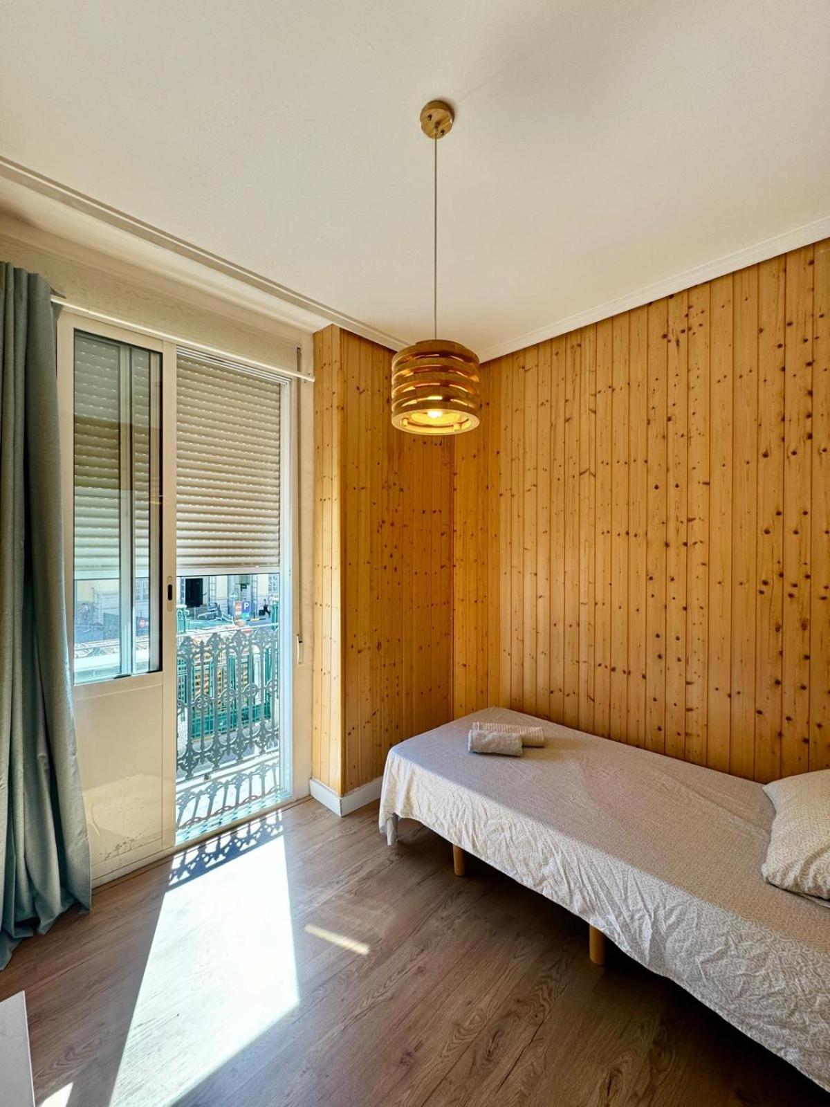 Vlc Center 4 Room Apartment Валенсія Екстер'єр фото